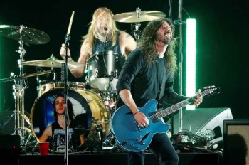 Who will replace Taylor Hawkins as Foo Fighters' drummer?