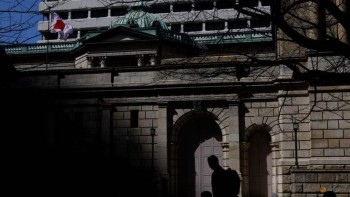 Japan's economy recovers to full capacity, keeps alive BOJ rate hike prospects