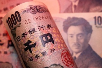 Yen Slips, Markets Brace for Us Inflation Data